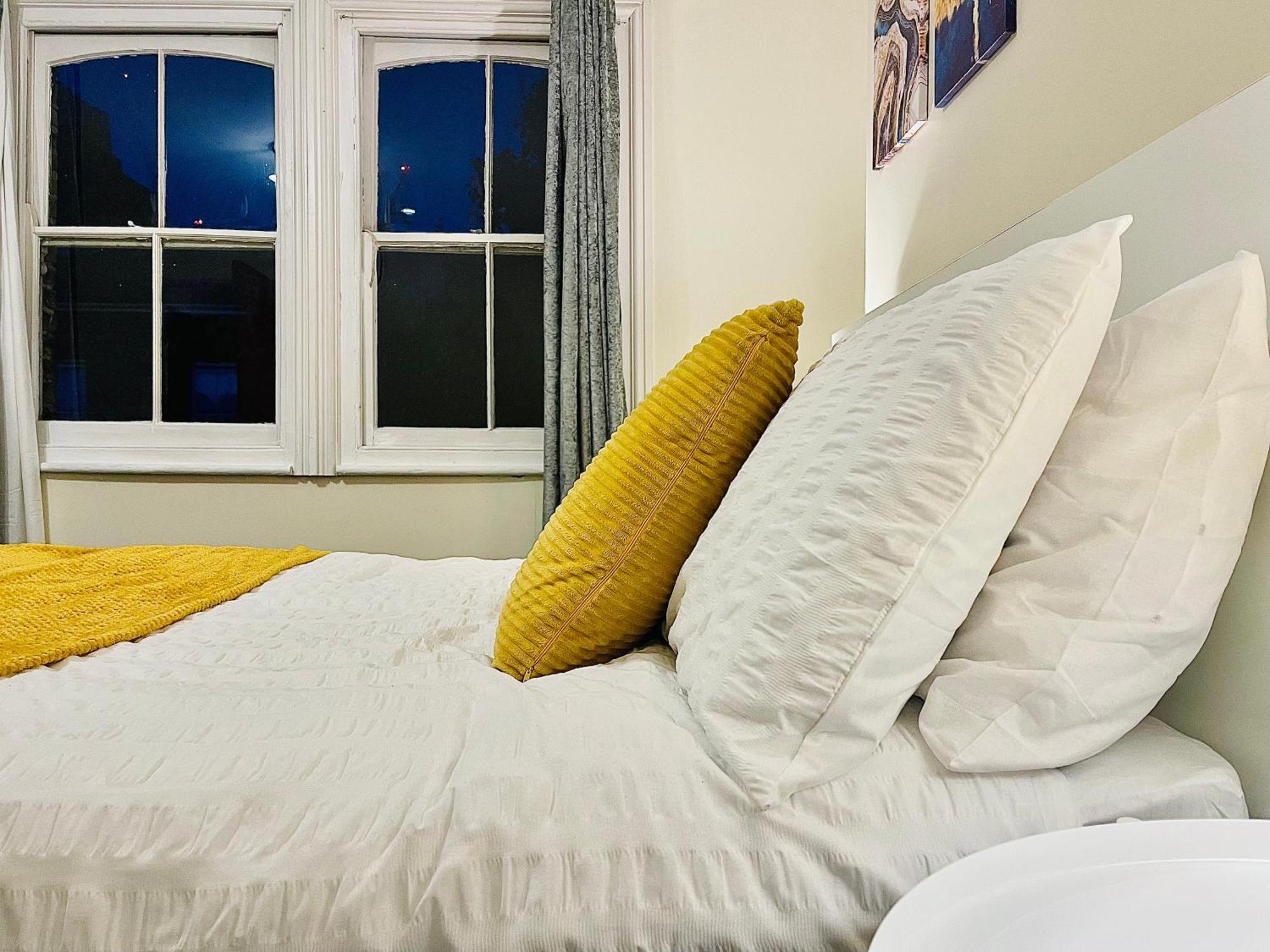 2 Bedroom Flat In Central London Exterior photo